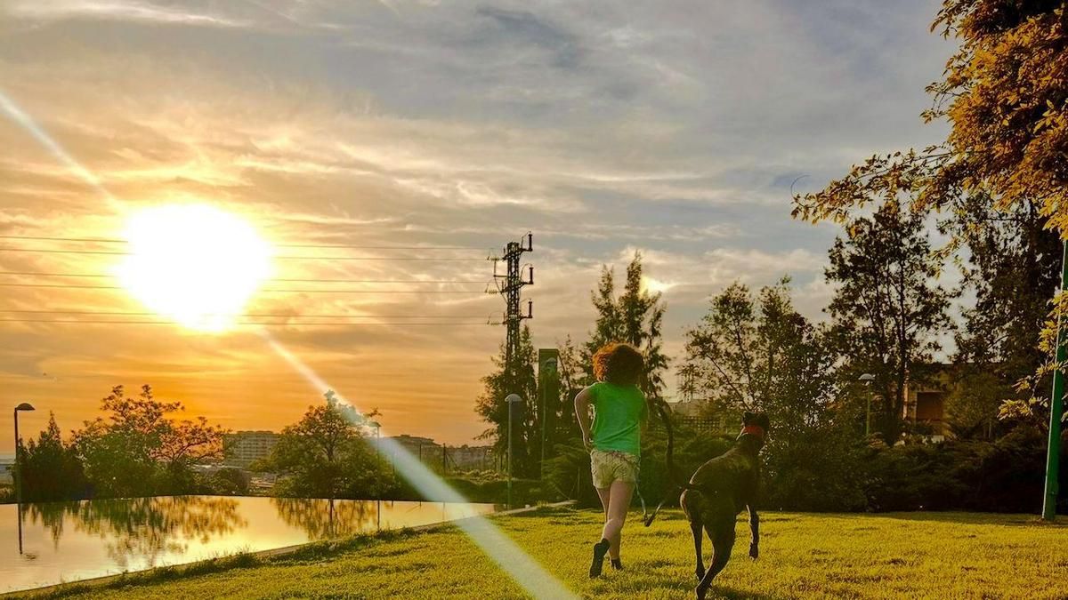 Extremadura activa aviso naranja por ola de calor con máximas de hasta 42 grados en Badajoz