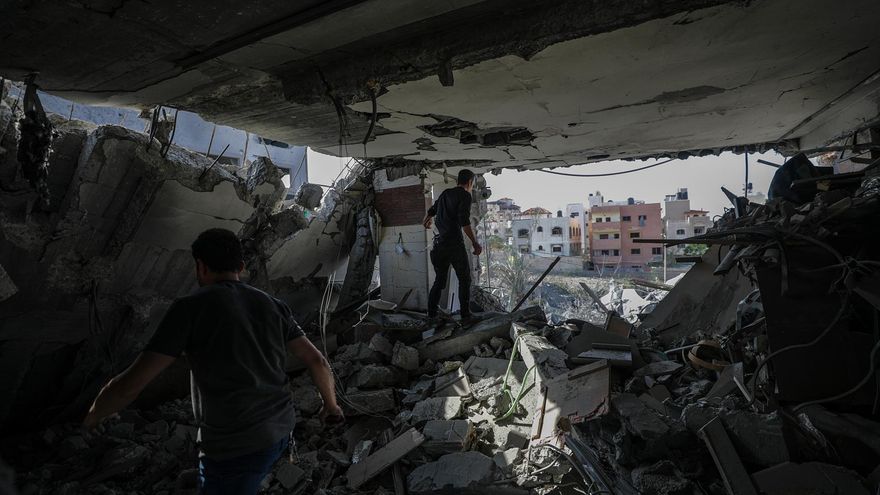 More than 30 members of same family killed in strike on Gaza