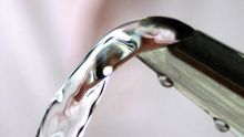 Siete mitos sobre el agua del grifo que conviene aclarar