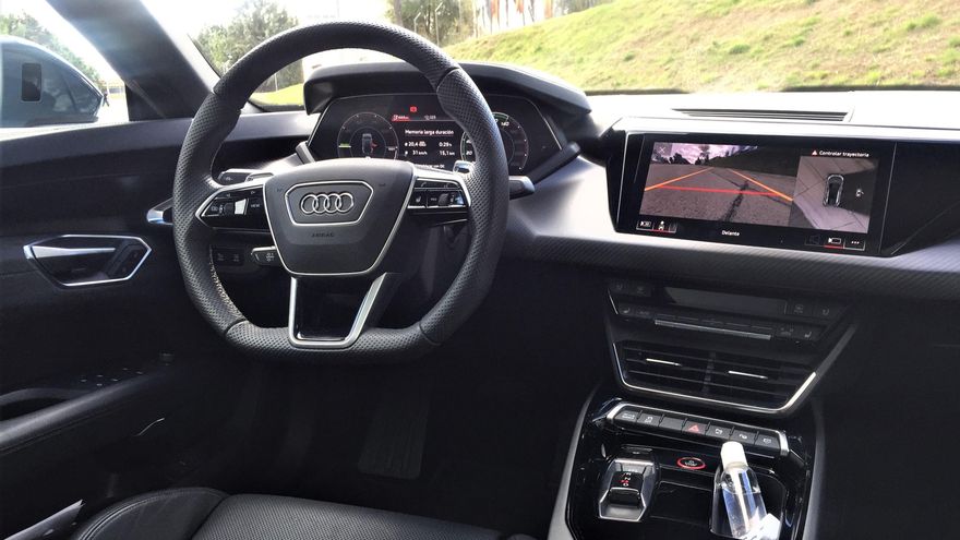 Habitáculo del Audi e-tron GT.