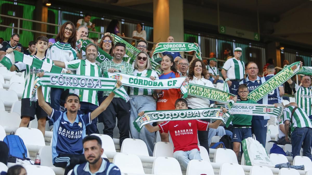 Grada Blanquiverde del Córdoba CF - Albacete BP