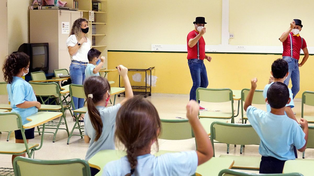 Un momento de la representación en un colegio de Santa Cruz de Tenerife