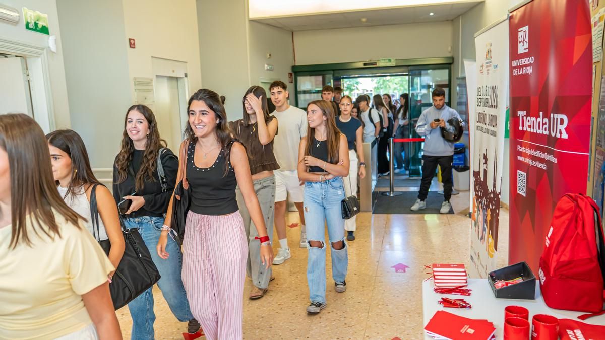 La Universidad de La Rioja empieza el curso con cinco nuevas titulaciones