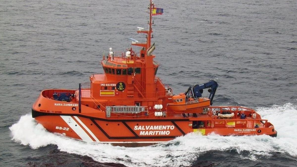 Salvamento rescata a 181 magrebíes cuando viajaban a bordo de cinco pateras en el Estrecho