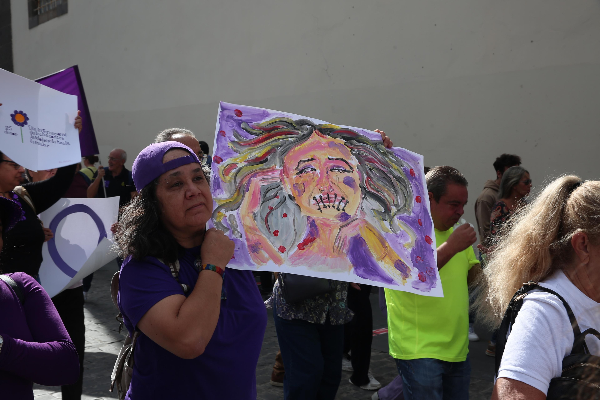 Así se vivió en Gran Canaria la manifestación por el 25N, Día contra la Violencia Machista