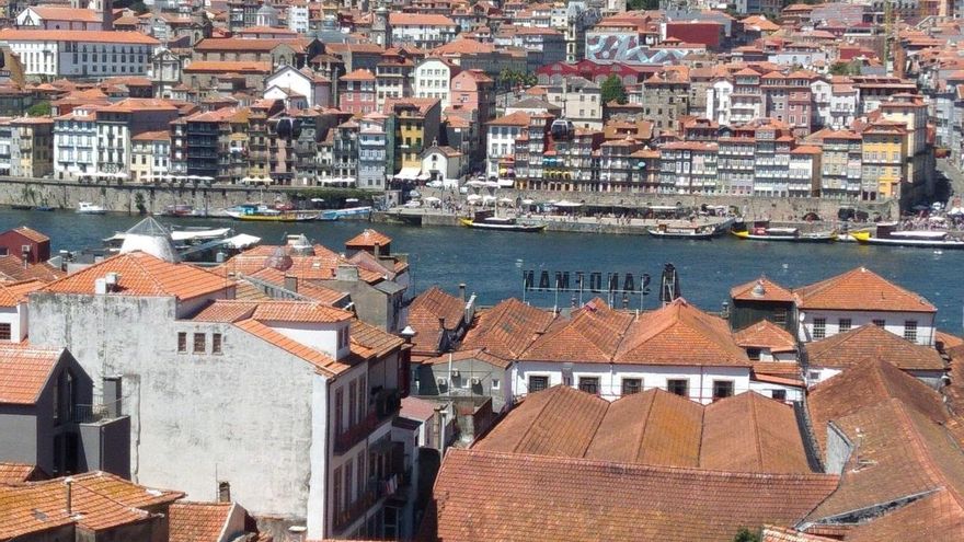 Nápoles, Oporto y Alicante, nuevos destinos Volotea desde Bilbao para abril de 2019