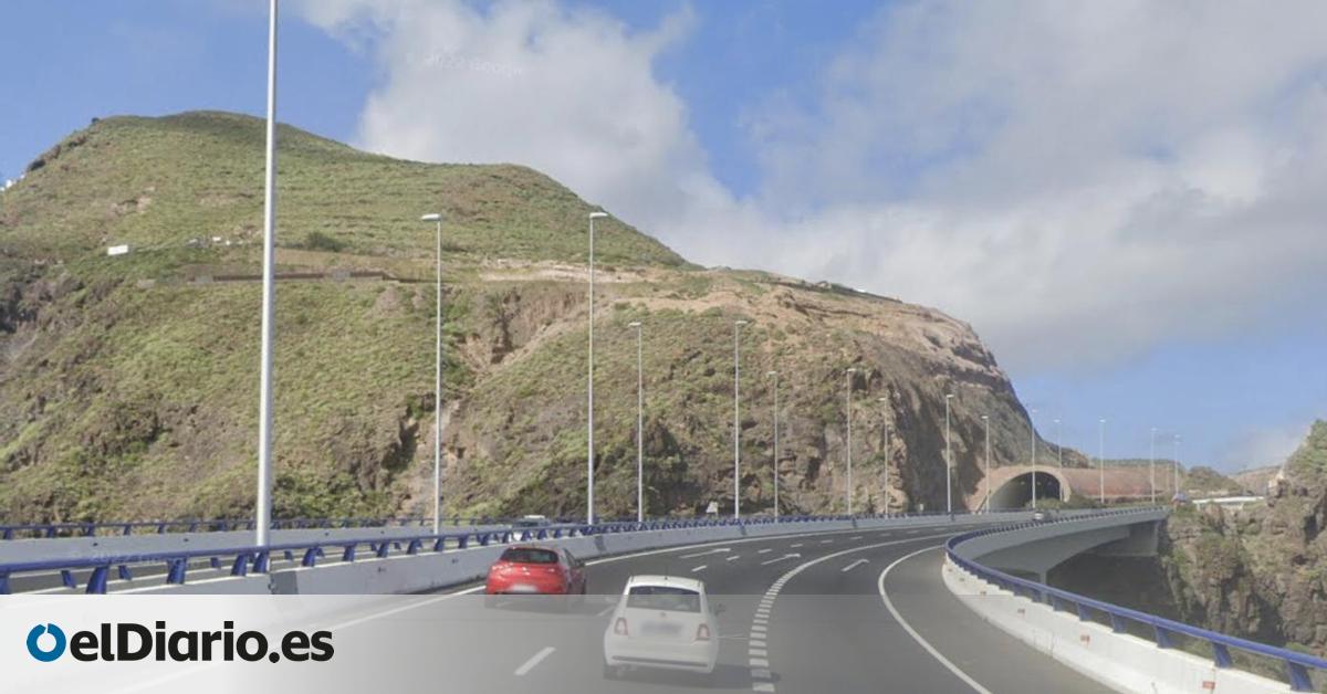 Cae un motorista y chocan dos coches al intentar esquivarlo en Gran Canaria: hay tres heridos