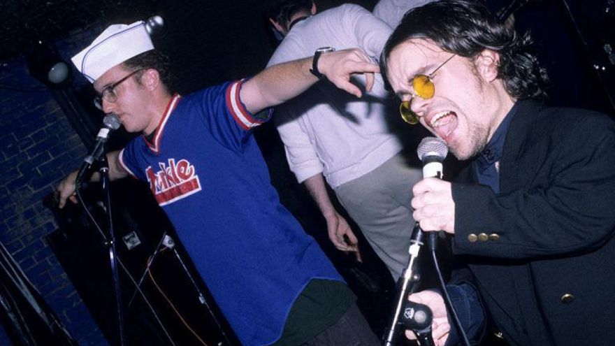 La banda de punk de Peter Dinklage antes de ser Tyrion en Tronos. Getty Images