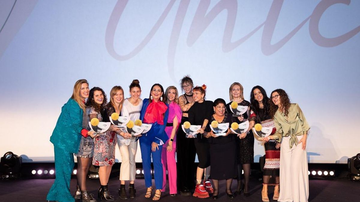 Ganadoras de la primera edición del Premio Únicas by Nueva Condomina