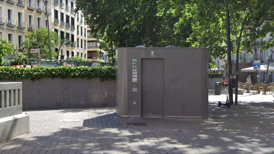 Centro retira el aseo público de la plaza de Tirso de Molina