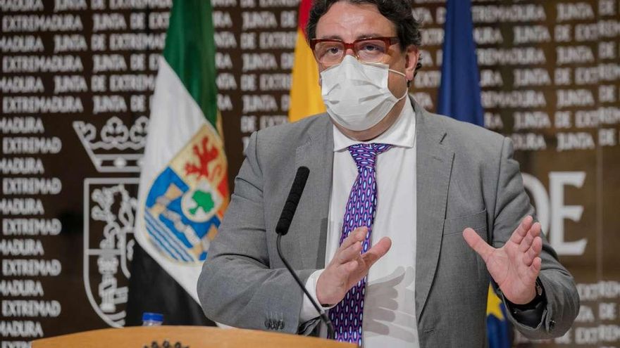 Extremadura emite ya de forma simultánea las bajas y altas por COVID  a los 7 días