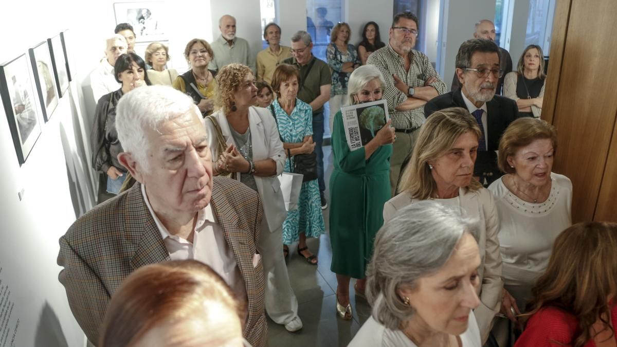 Inauguración de la exposición 'La eternidad del instante' en la fundación Cajasol