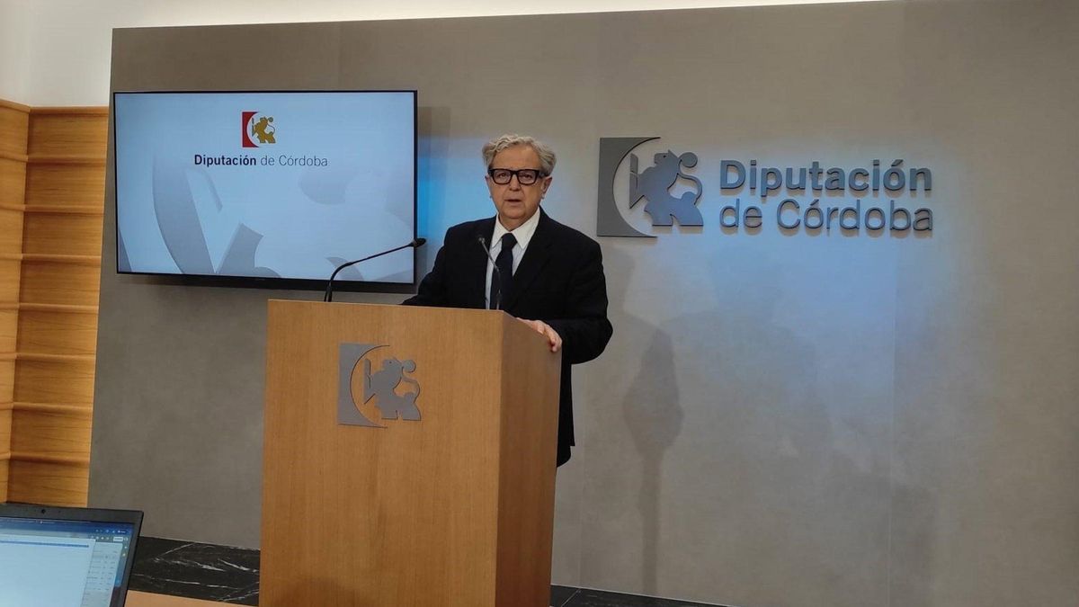 Fuentes agradece el "carácter constructivo" de IU, que permitirá aprobar el Plan 'Diputación Invierte'