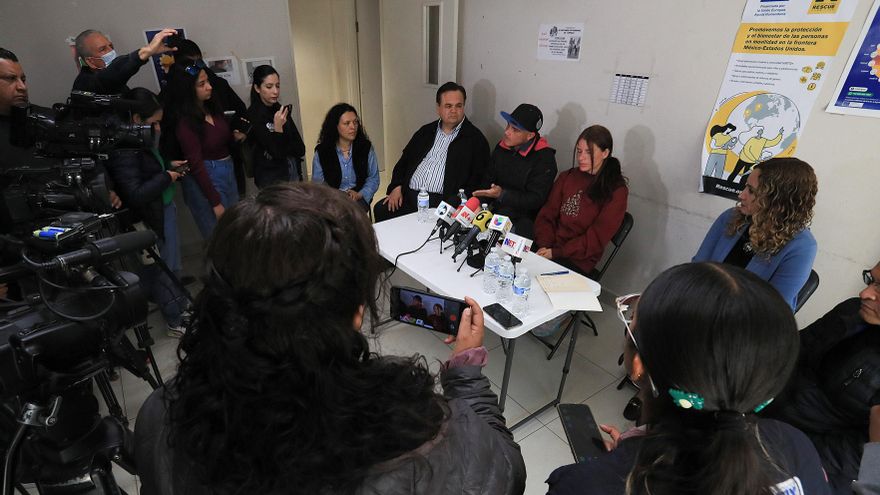 Venezolanos denuncian falta de apoyo de su Gobierno tras incendio en México