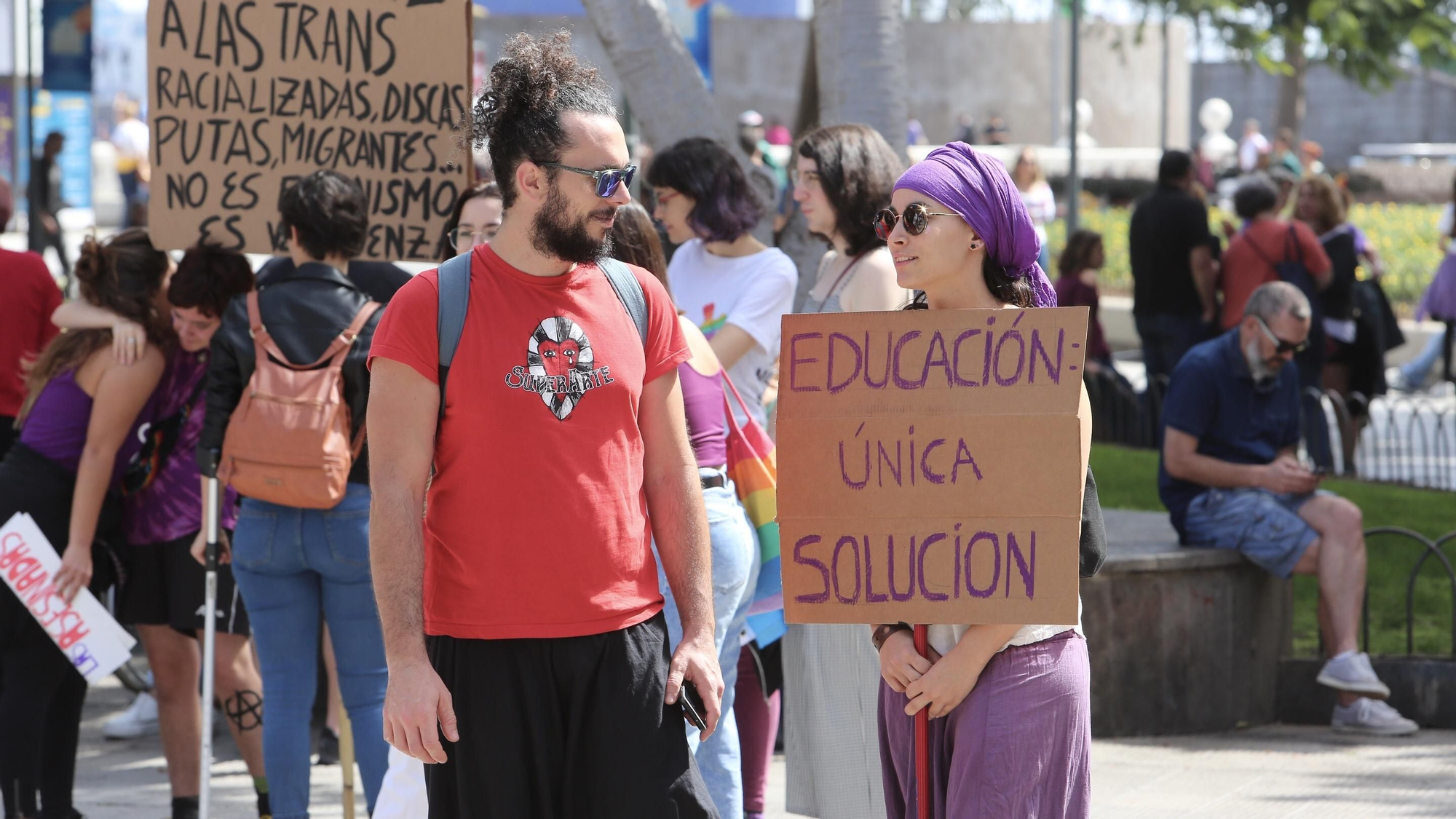 Manifestación feminista del 8M en Las Palmas de Gran Canaria. (ALEJANDRO RAMOS)