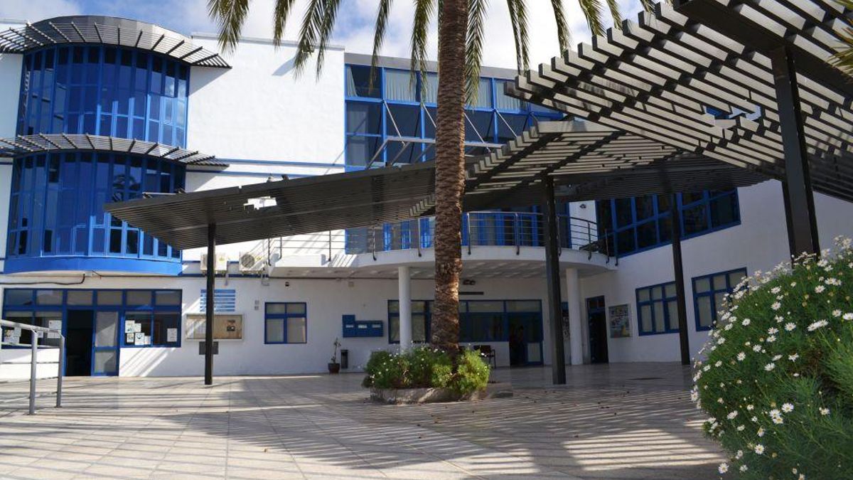 Adeje recupera los cursos de acceso a la Universidad para mayores de 25 y 45 años