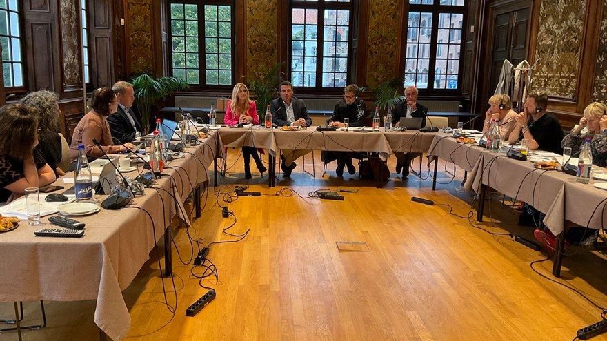 El alcalde pacta los retos de las Ciudades Patrimonio que se evaluarán en la Asamblea Mundial en Córdoba