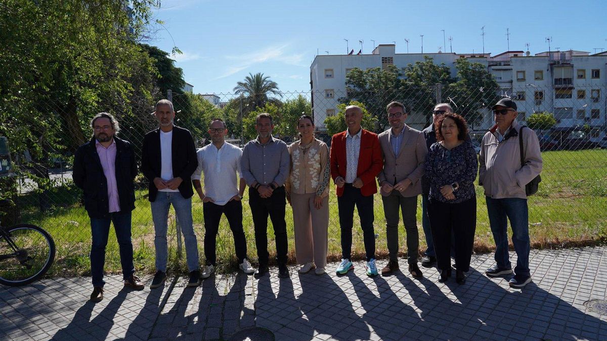 El PSOE critica la "gestión fallida" del Pabellón de la Juventud