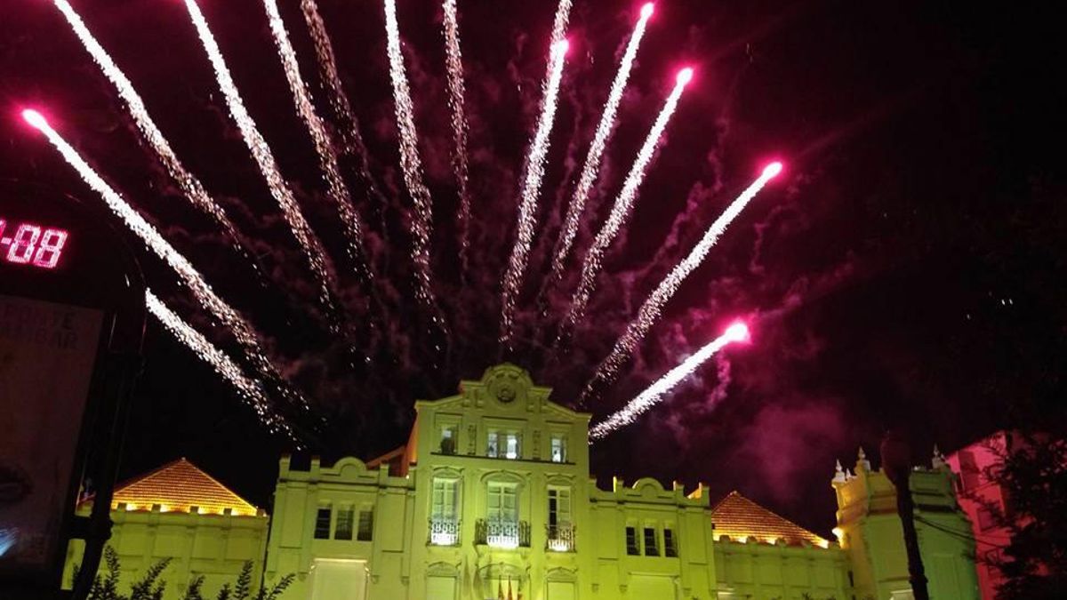 Huesca adelanta quince minutos la traca fin de fiestas para esquivar la alerta roja por incendios, que comienza el sábado