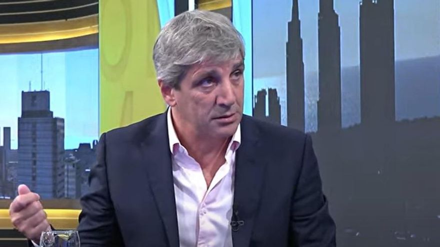 Caputo negó que el FMI haya pedido un salto devaluatorio y admitió que siguen negociando el monto del acuerdo