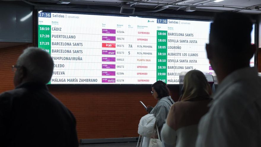 Renfe ofrece anular o cambiar los billetes sin gastos ante la DANA: estas son las líneas afectadas este lunes