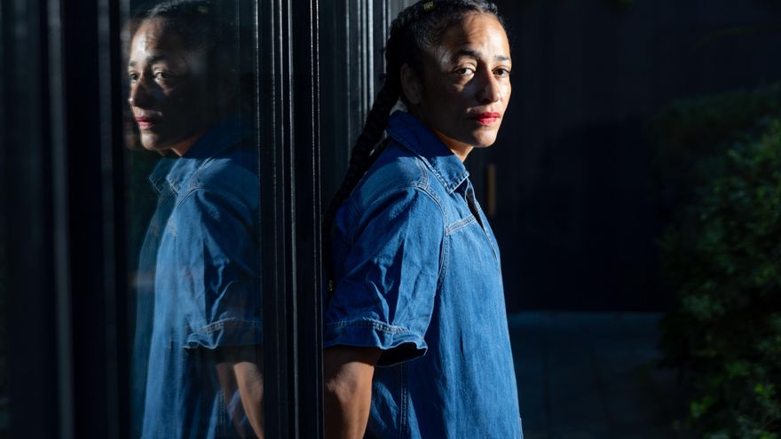 Zadie Smith, escritora: “Las mujeres inglesas consiguieron el voto usando el machismo victoriano a su favor”