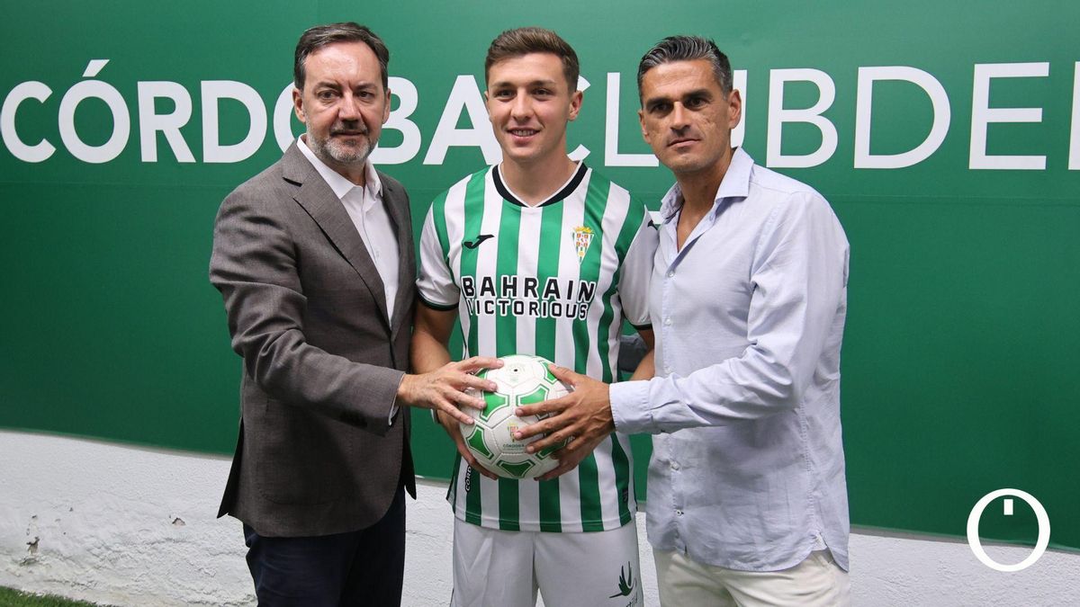 Presentación de Alberto del Moral en su vuelta al Córdoba CF