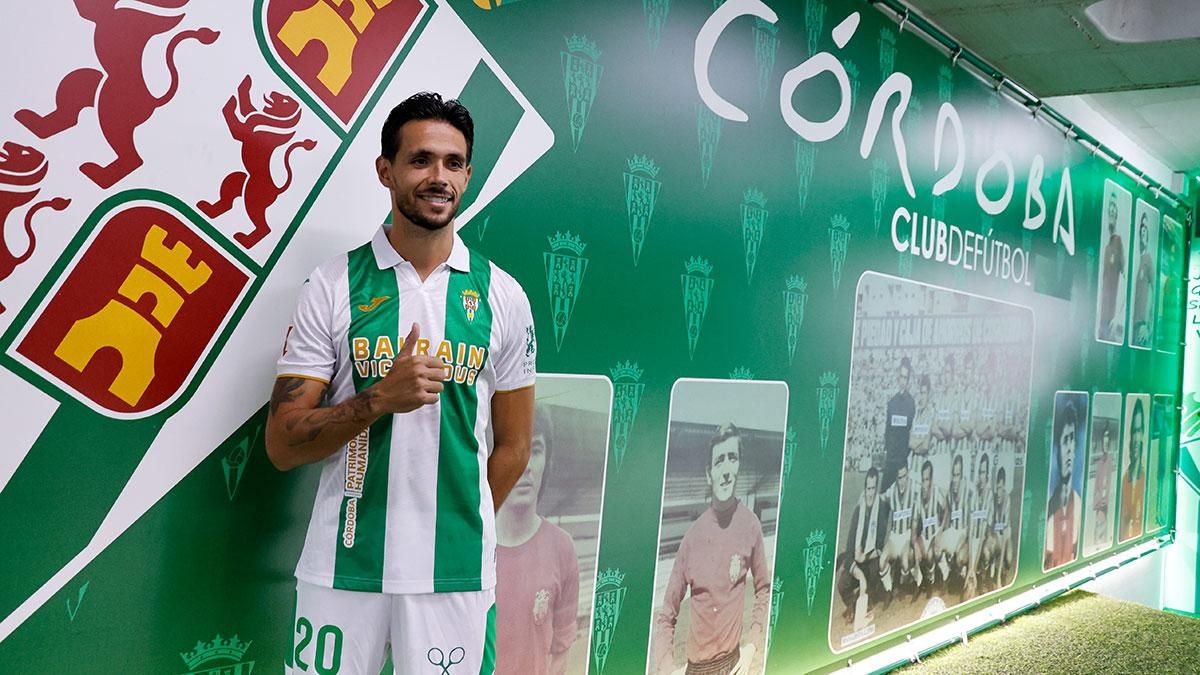 Presentación de Nelson Monte como nuevo jugador del Córdoba CF