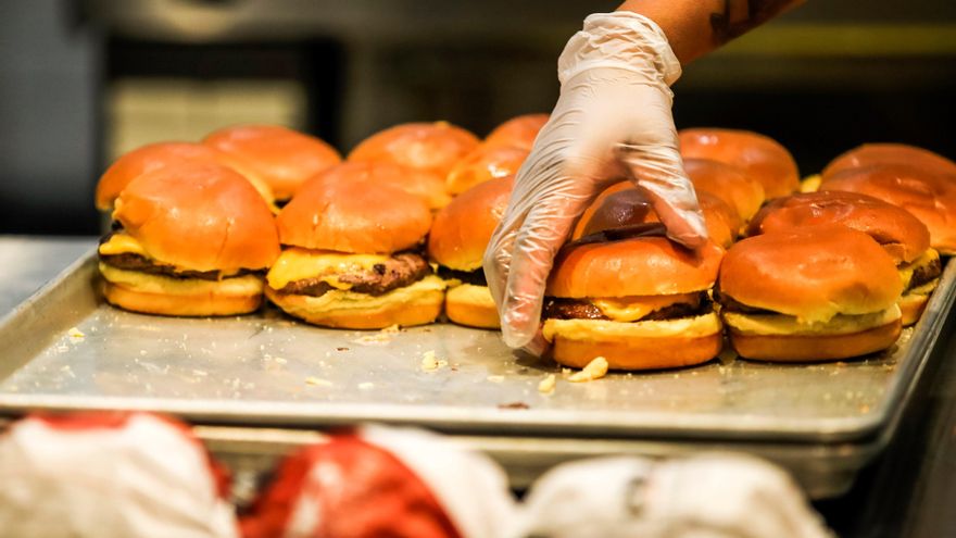 Día Mundial de la Hamburguesa: el origen incierto de la receta por excelencia de la comida rápida