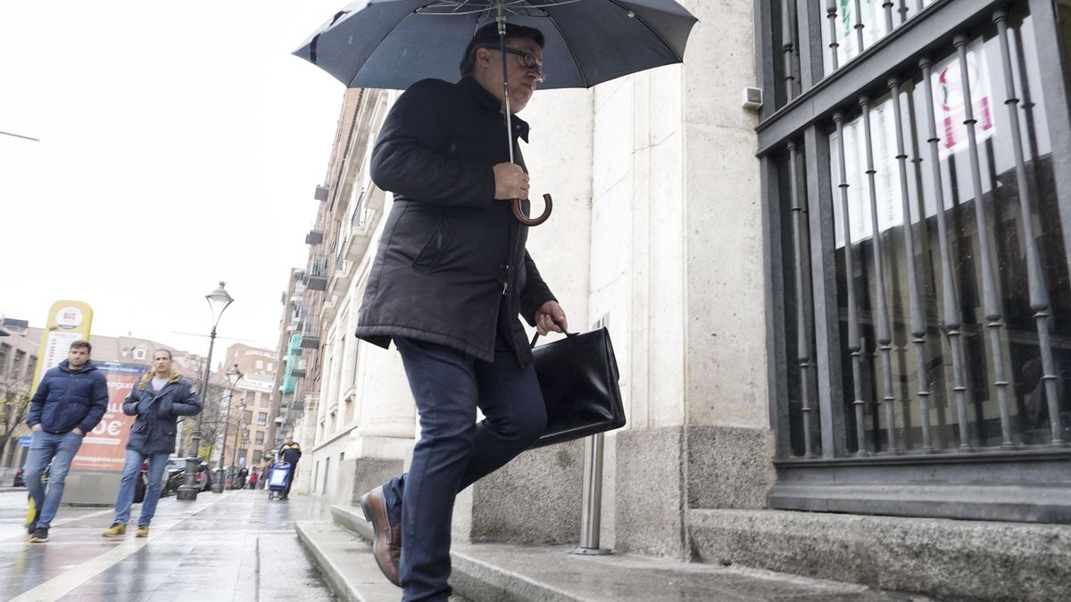 El principal acusado de la trama eólica inculpa al exvicepresidente autonómico Villanueva, fallecido en 2017