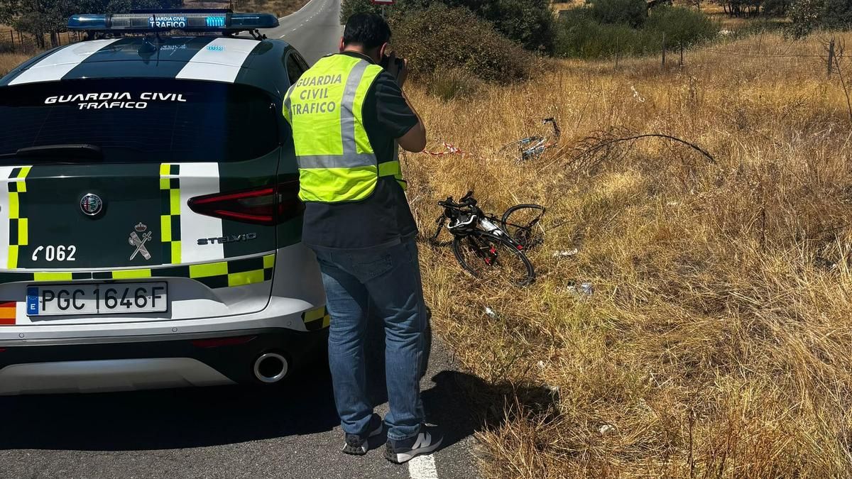 Detenido un hombre de 76 años por atropellar a un ciclista y darse a la fuga en Talayuela