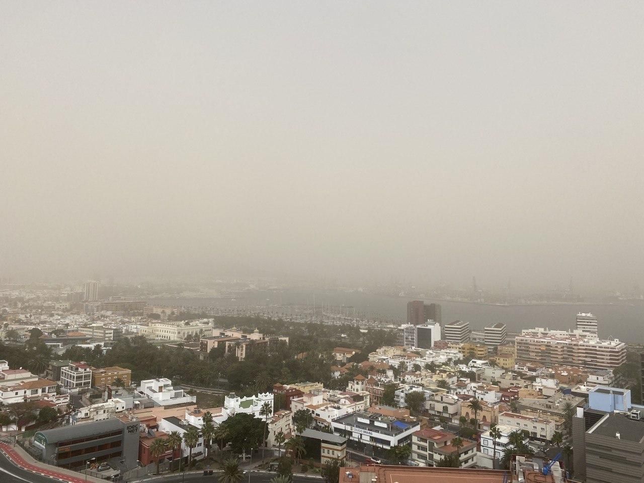 La calima vista desde la zona de Cuatro Cañones, en Gran Canaria.