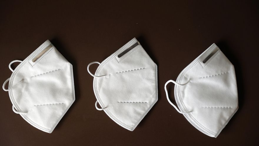 Tres mascarillas FFP2. EFE/LUIS TEJIDO/Archivo