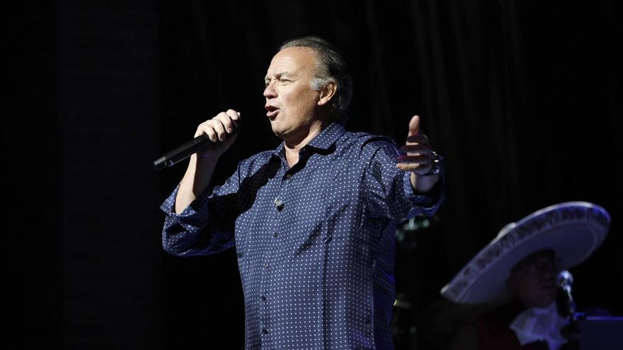Bertín Osborne se cae del cartel de las Fiestas de Chamberí