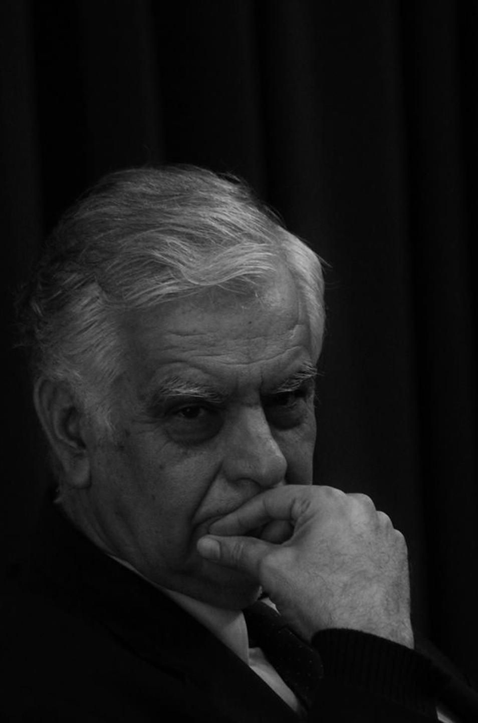Alonso Cueto. LUIS RODRÍGUEZ