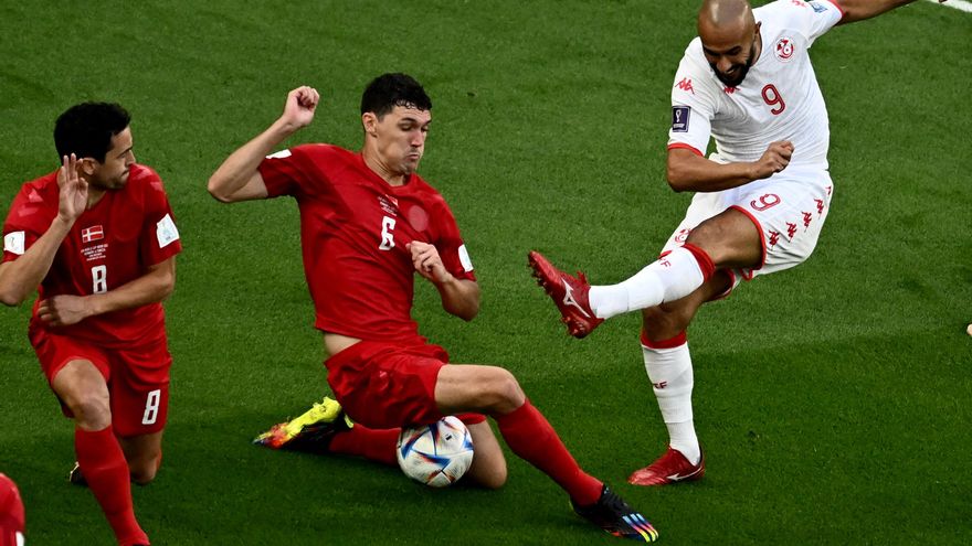 Sin goles, Dinamarca y Túnez empataron en la primera fecha del Grupo D