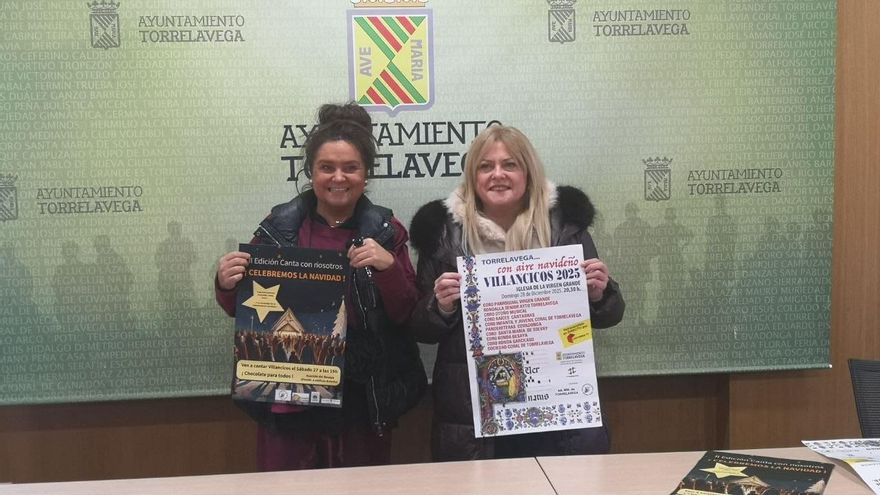 La concejala de Cultura, Esther Vélez, y Pilar Fernández, del Grupo de Danzas Covadonga, presentan el Ciclo de Villancicos Montañeses y la II edición de 'Canta con nosotros'