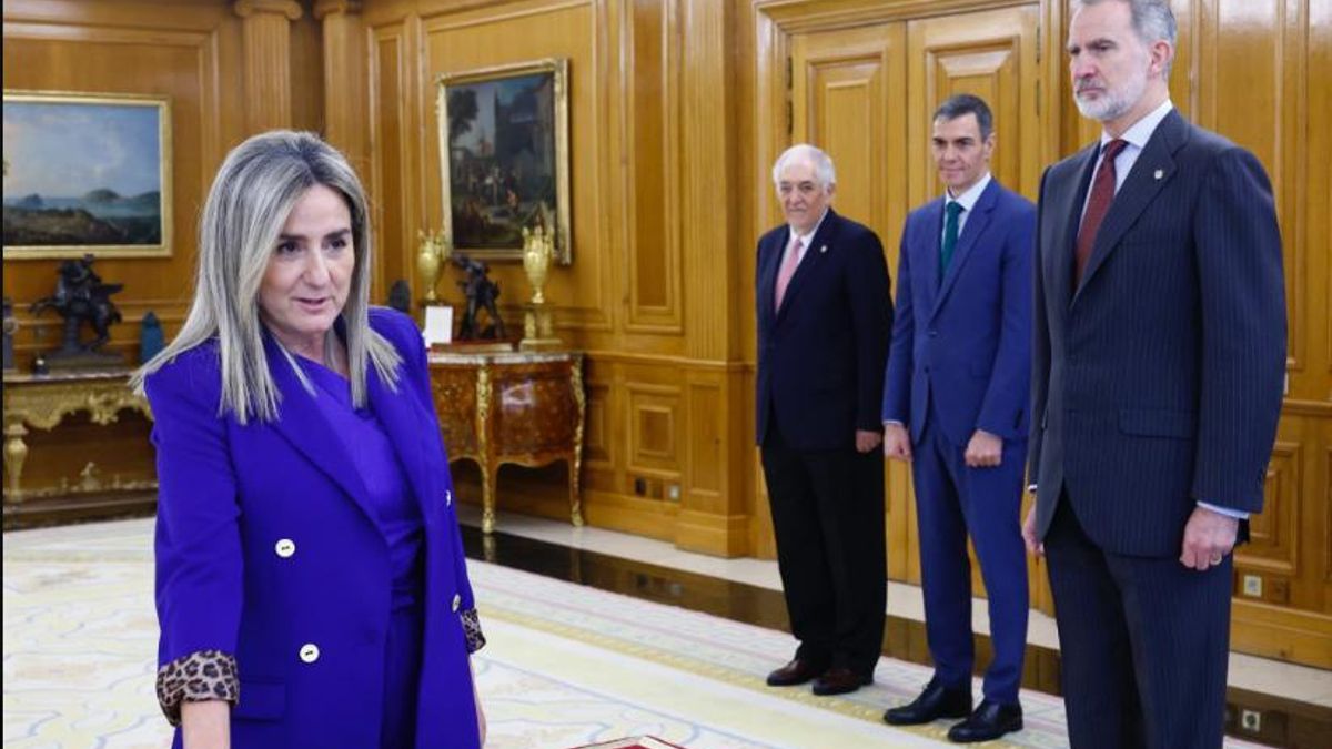 Milagros Tolón promete su cargo como ministra de Educación: "Es un honor formar parte de este Gobierno"