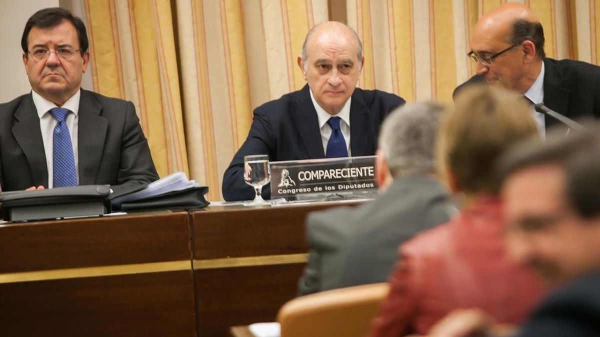 PP, PSOE y Ciudadanos imponen el cierre de la comisión sobre Fernández Díaz, que votará las conclusiones este mes