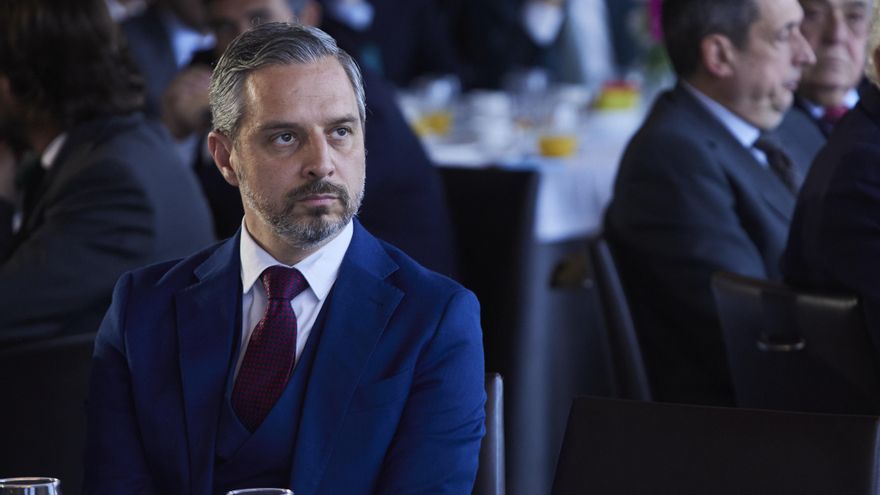 El Gobierno de Moreno atribuye a un "error" que el salario de 127.000 euros de Bravo no esté actualizado en el portal de Transparencia