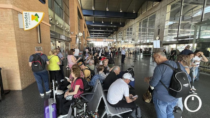 Renfe prevé demoras "considerables" tras el robo de cable en Toledo