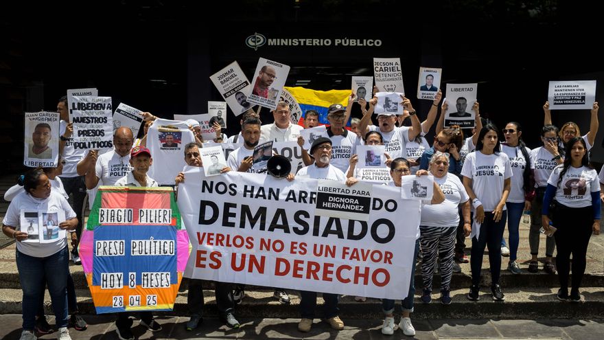 La ONG Foro Penal computa 894 presos políticos en Venezuela, 72 con doble nacionalidad