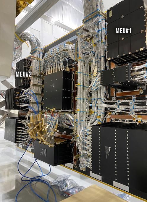 Las dos unidades principales de electrónica del telescopio de PLATO (MEU, por sus siglas en inglés). Crédito: OHB-ESA