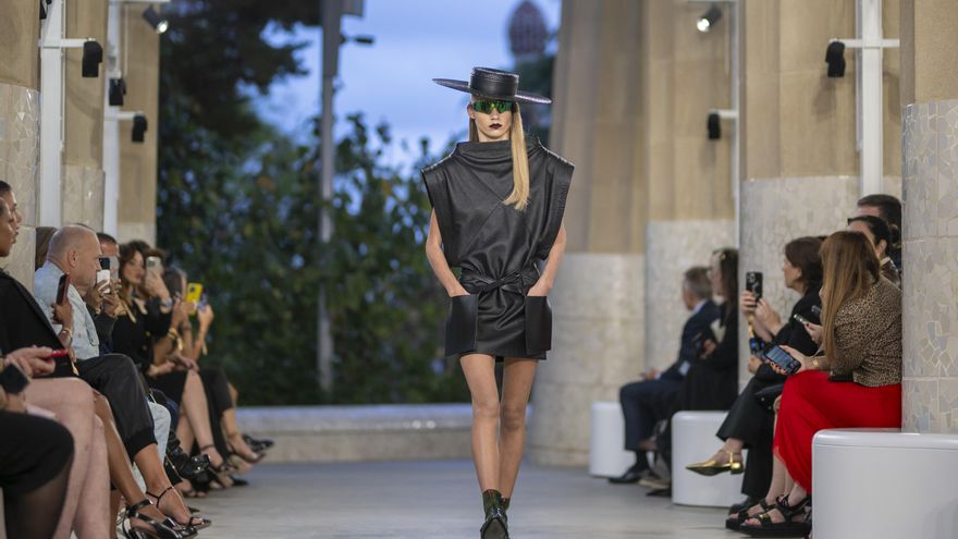 El convenio con la Copa América obliga a Barcelona a ceder espacios para eventos como el de Louis Vuitton