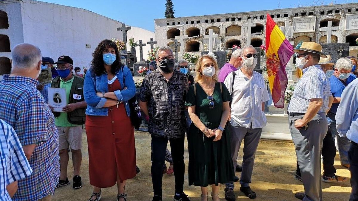 Adelante advierte de que la fosa común de Pico Reja podría albergar "más del doble" de víctimas de lo estimado