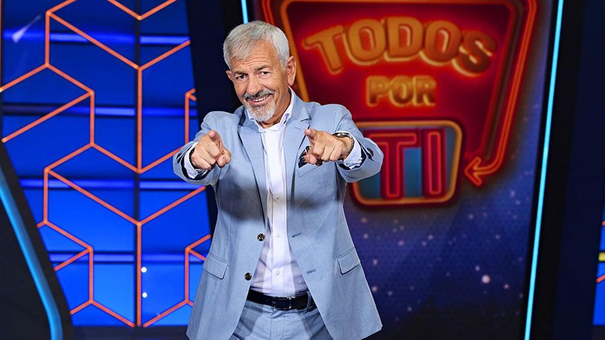 Así es 'Todos por ti', el nuevo concurso de Telecinco con Carlos Sobera que  quiere conectar con "el corazón del espectador"