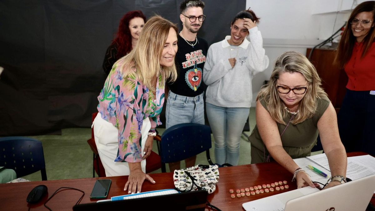 Celebración de  las oposiciones docentes de Canarias.