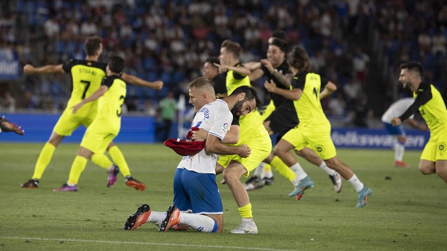 El CD Tenerife se queda a un paso de volver a la élite