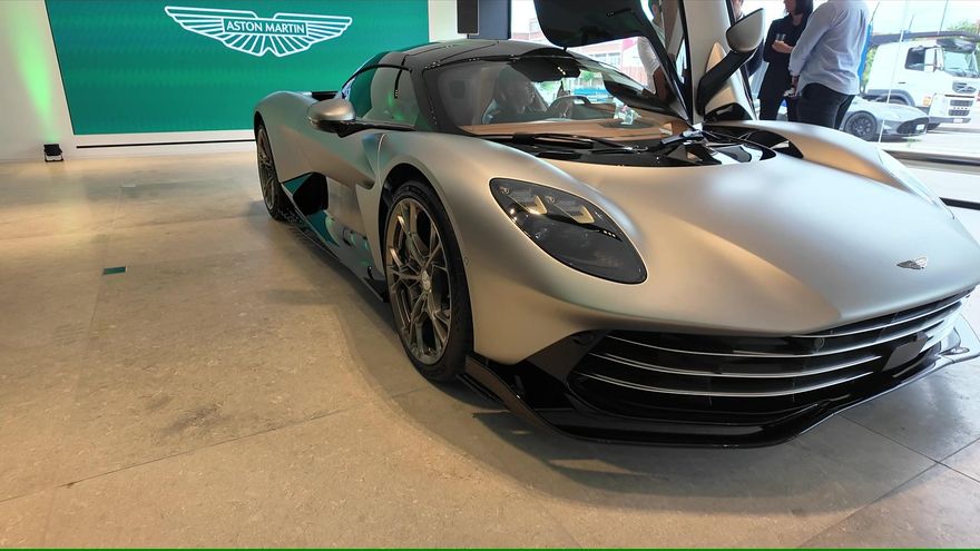 El Aston Martin Valhalla llega a España en pleno récord de ventas de la marca