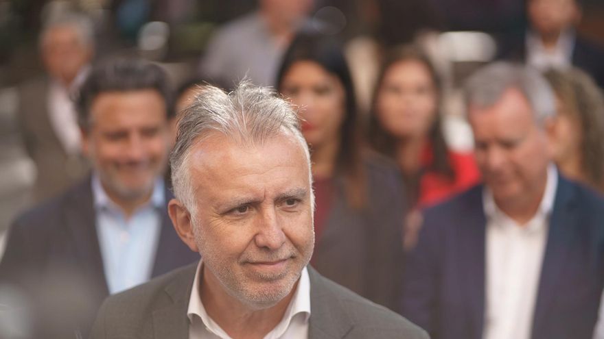 El presidente del Gobierno de Canarias considera "extraño" que la huelga de médicos se convoque a dos semanas de acabar el mandato